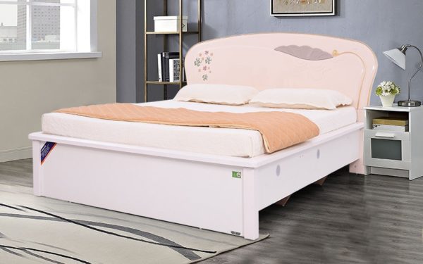 Sylvia Queen Size Bed with High Gloss Reflective Finish